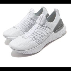 Nike React Phantom Run Flyknit 2 Running Shoe